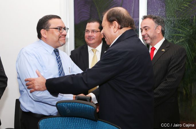 Presidente Daniel se reúne con miembros de Cargill y AMCHAM
