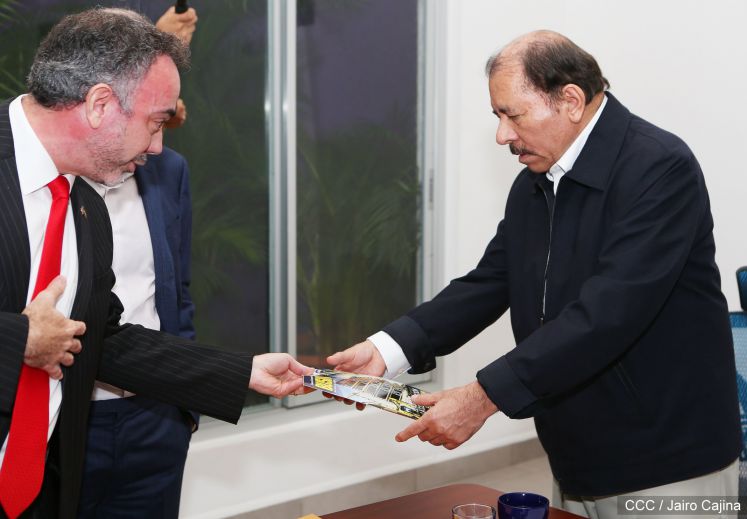 Presidente Daniel se reúne con miembros de Cargill y AMCHAM