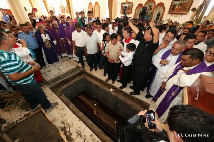 Funerales de Monseñor Leovigildo López, Obispo Emérito de la Diócesis de Granada