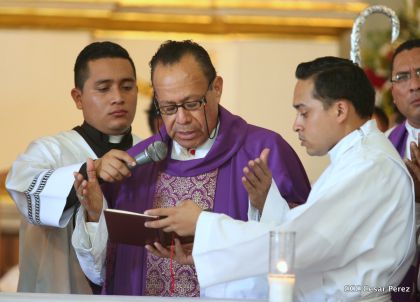 Funerales de Monseñor Leovigildo López, Obispo Emérito de la Diócesis de Granada