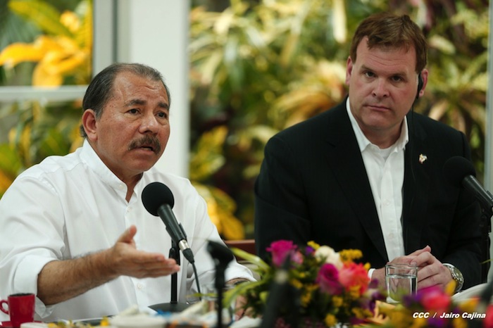 Presidente Daniel se reúne con Canciller de Canadá