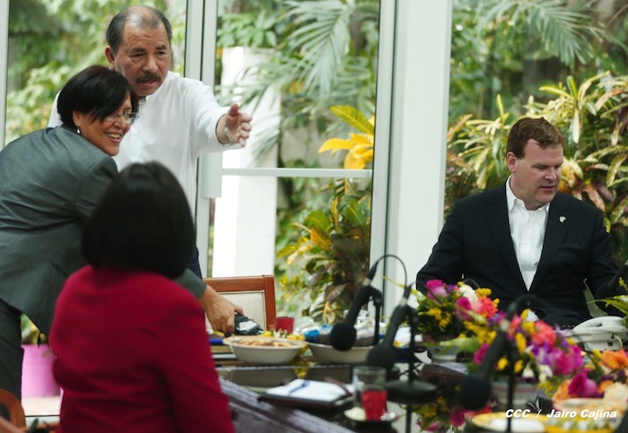 Presidente Daniel se reúne con Canciller de Canadá