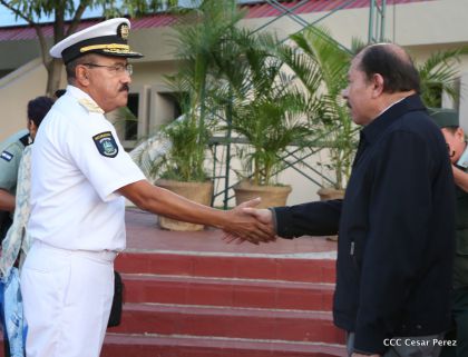 Daniel y Rosario participan del 36 Aniversario de la Fuerza Naval