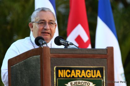 Daniel y Rosario participan del 36 Aniversario de la Fuerza Naval