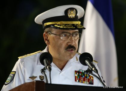 Daniel y Rosario participan del 36 Aniversario de la Fuerza Naval