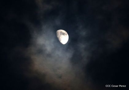 Daniel y Rosario participan del 36 Aniversario de la Fuerza Naval
