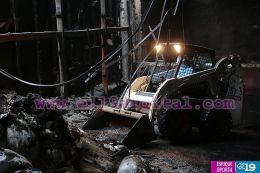 Siniestro devora el corazón del antiguo Cine González