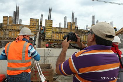 Recorrido por avances del Nuevo Estadio Nacional