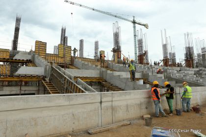 Recorrido por avances del Nuevo Estadio Nacional