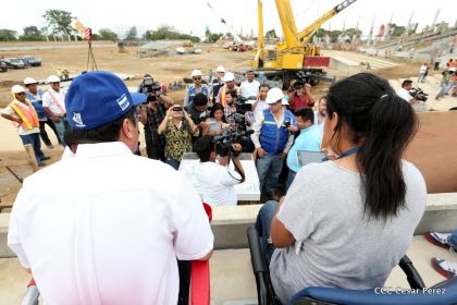 Recorrido por avances del Nuevo Estadio Nacional