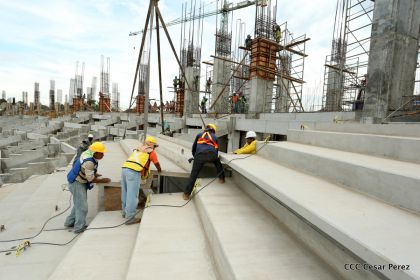 Recorrido por avances del Nuevo Estadio Nacional