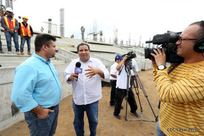 Recorrido por avances del Nuevo Estadio Nacional