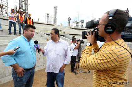 Recorrido por avances del Nuevo Estadio Nacional