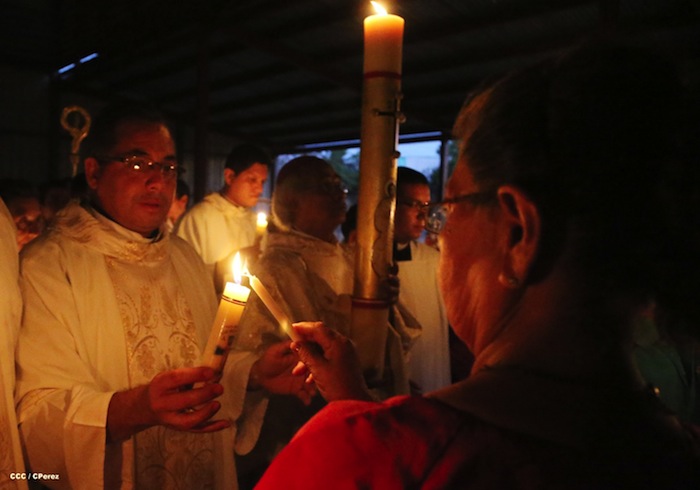Misa Pascual en Catedral de Managua