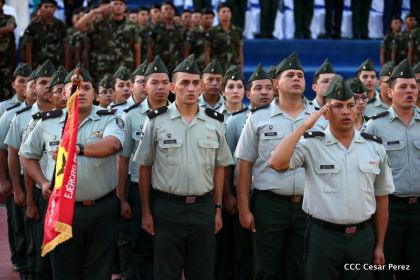 Daniel y Rosario conmemoran 49 aniversario de Pancasán y 37 aniversario del Cuerpo Médico Militar
