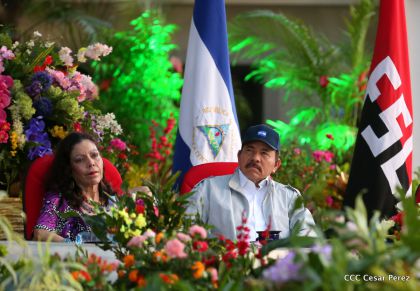 Daniel y Rosario conmemoran 49 aniversario de Pancasán y 37 aniversario del Cuerpo Médico Militar