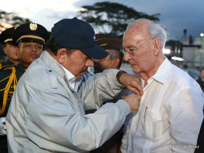 Daniel y Rosario conmemoran 49 aniversario de Pancasán y 37 aniversario del Cuerpo Médico Militar