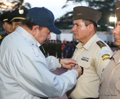 Daniel y Rosario conmemoran 49 aniversario de Pancasán y 37 aniversario del Cuerpo Médico Militar