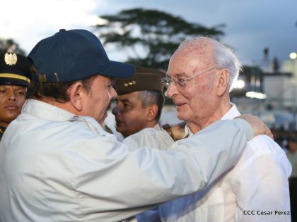 Daniel y Rosario conmemoran 49 aniversario de Pancasán y 37 aniversario del Cuerpo Médico Militar