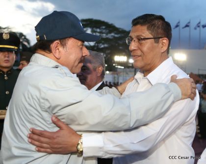 Daniel y Rosario conmemoran 49 aniversario de Pancasán y 37 aniversario del Cuerpo Médico Militar