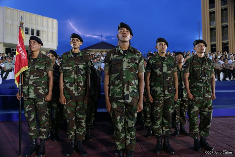 Daniel y Rosario conmemoran 49 aniversario de Pancasán y 37 aniversario del Cuerpo Médico Militar