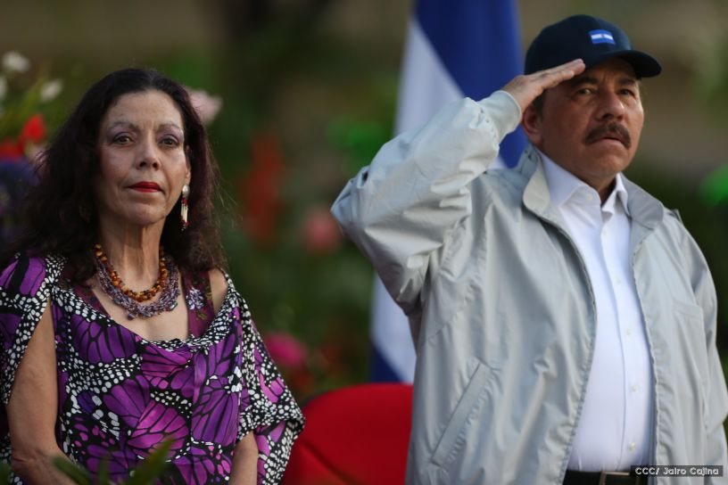 Daniel y Rosario conmemoran 49 aniversario de Pancasán y 37 aniversario del Cuerpo Médico Militar