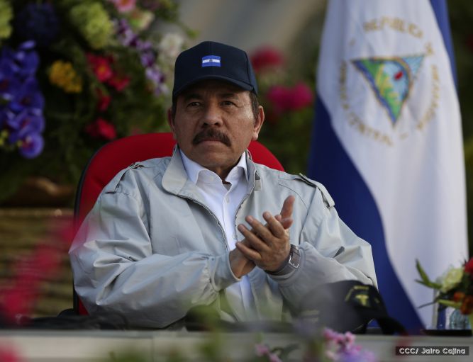 Daniel y Rosario conmemoran 49 aniversario de Pancasán y 37 aniversario del Cuerpo Médico Militar