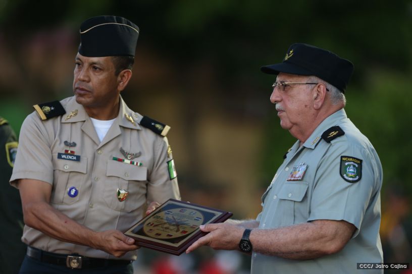 Daniel y Rosario conmemoran 49 aniversario de Pancasán y 37 aniversario del Cuerpo Médico Militar