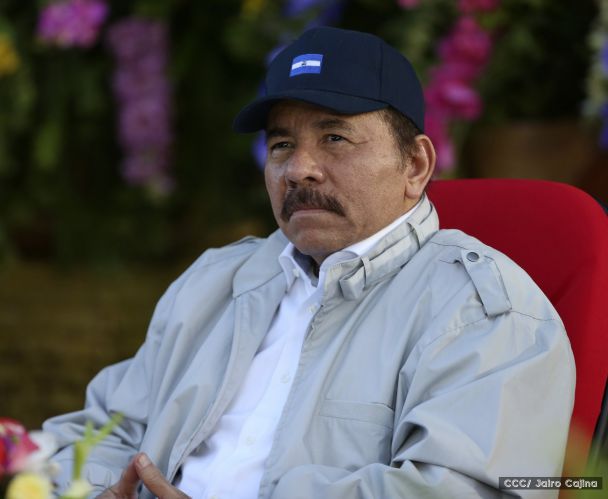 Daniel y Rosario conmemoran 49 aniversario de Pancasán y 37 aniversario del Cuerpo Médico Militar