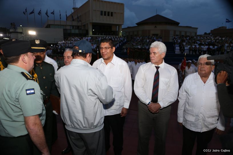 Daniel y Rosario conmemoran 49 aniversario de Pancasán y 37 aniversario del Cuerpo Médico Militar