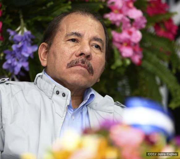 Entregan Medalla “Presidente de la República” a maestros eméritos y a los mejores maestros y estudiantes de Nicaragua