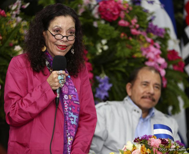 Entregan Medalla “Presidente de la República” a maestros eméritos y a los mejores maestros y estudiantes de Nicaragua
