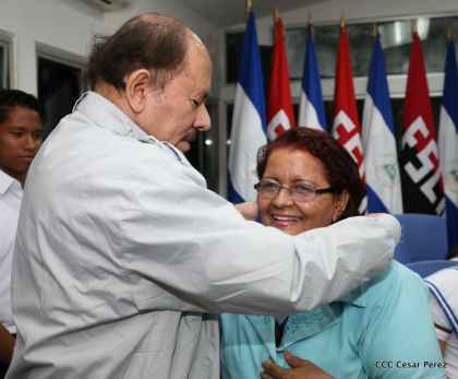 Entregan Medalla “Presidente de la República” a maestros eméritos y a los mejores maestros y estudiantes de Nicaragua