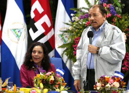 Entregan Medalla “Presidente de la República” a maestros eméritos y a los mejores maestros y estudiantes de Nicaragua
