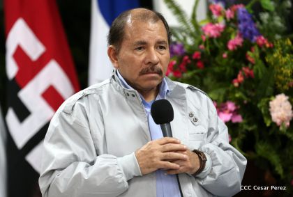 Entregan Medalla “Presidente de la República” a maestros eméritos y a los mejores maestros y estudiantes de Nicaragua