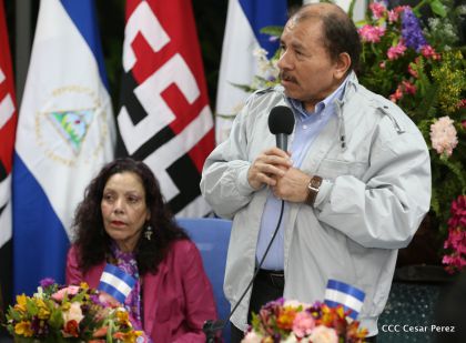 Entregan Medalla “Presidente de la República” a maestros eméritos y a los mejores maestros y estudiantes de Nicaragua