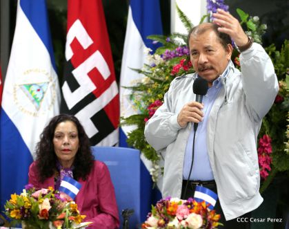 Entregan Medalla “Presidente de la República” a maestros eméritos y a los mejores maestros y estudiantes de Nicaragua