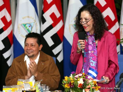 Entregan Medalla “Presidente de la República” a maestros eméritos y a los mejores maestros y estudiantes de Nicaragua