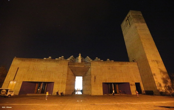 Misa Pascual en Catedral de Managua