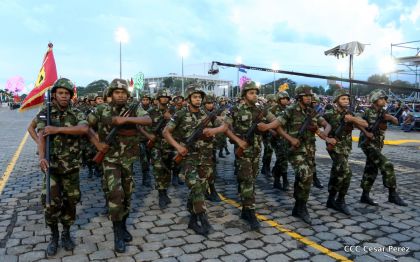 Desfile por el 37 Aniversario del Ejército de Nicaragua
