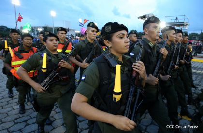 Desfile por el 37 Aniversario del Ejército de Nicaragua
