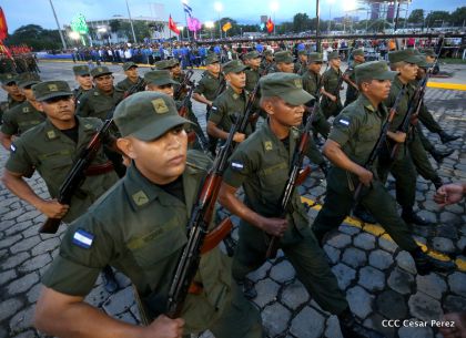 Desfile por el 37 Aniversario del Ejército de Nicaragua