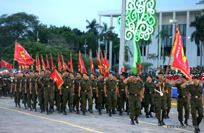 Desfile por el 37 Aniversario del Ejército de Nicaragua