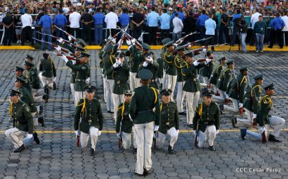 Desfile por el 37 Aniversario del Ejército de Nicaragua