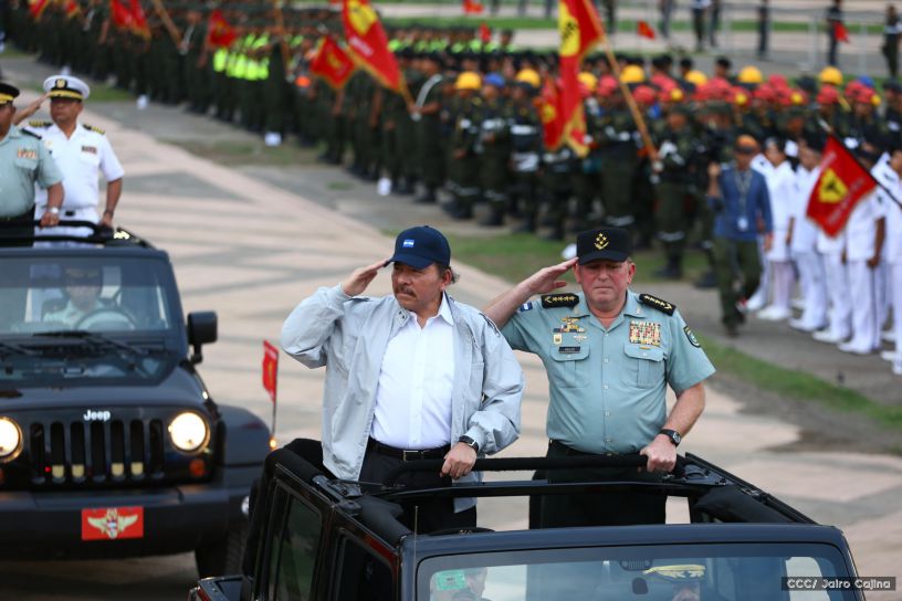 Desfile por el 37 Aniversario del Ejército de Nicaragua