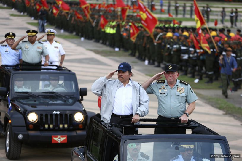 Desfile por el 37 Aniversario del Ejército de Nicaragua