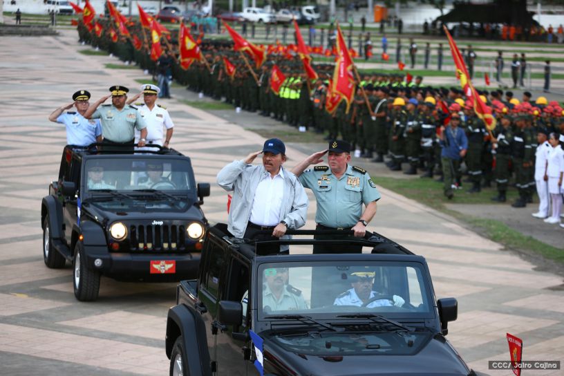 Desfile por el 37 Aniversario del Ejército de Nicaragua