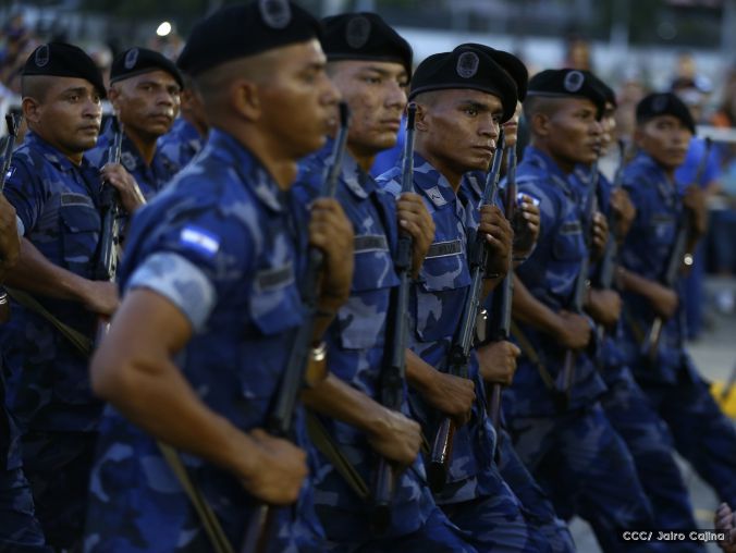 Desfile por el 37 Aniversario del Ejército de Nicaragua