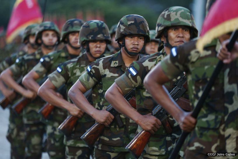 Desfile por el 37 Aniversario del Ejército de Nicaragua