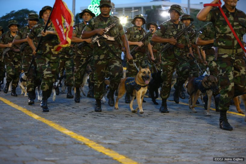Desfile por el 37 Aniversario del Ejército de Nicaragua